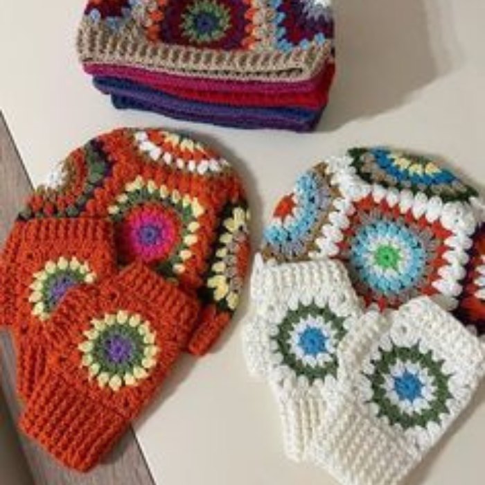 Ladies Hand & Foot Gloves  Pairs